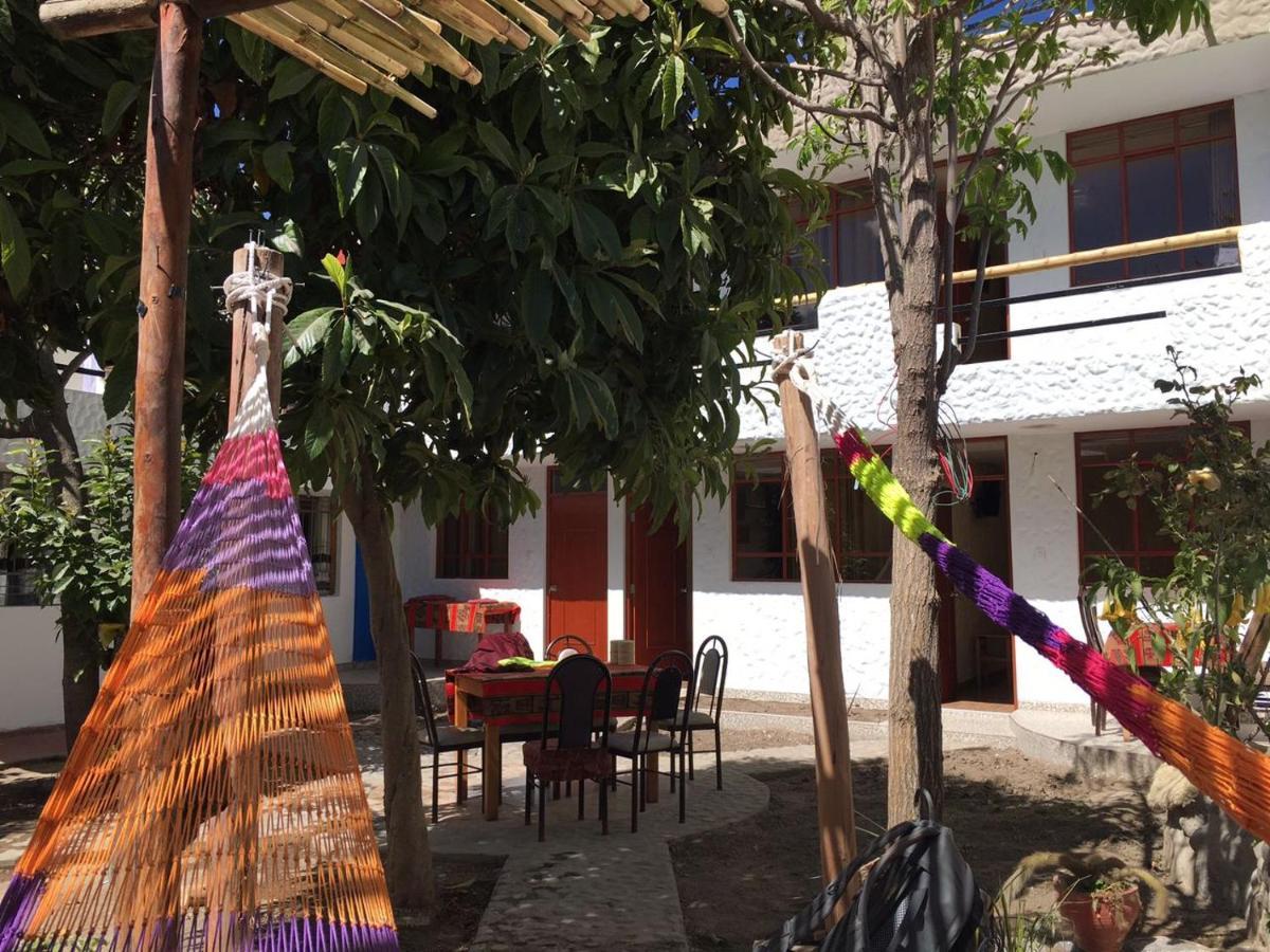 Las Palmeras Eco Hostel Cabanaconde Esterno foto